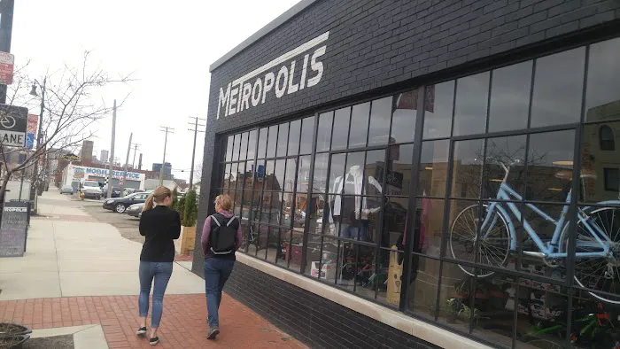 Metropolis Cycles Bike Shop Picture 7