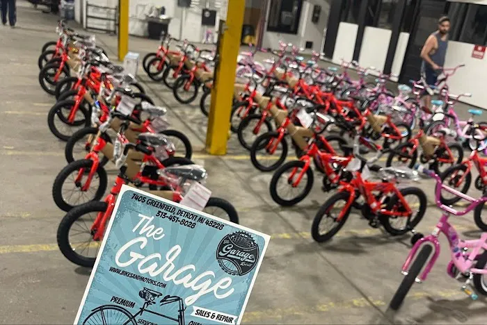 The Garage Detroit - Bicycles and Motors Picture 10