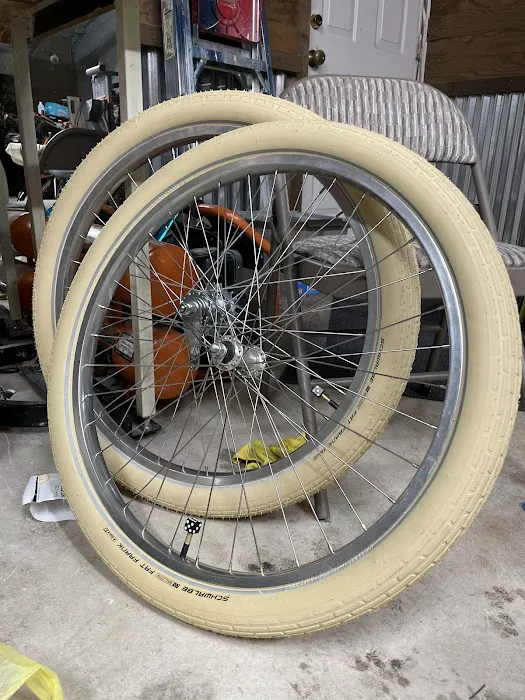 East Side Bike Shop Picture 5
