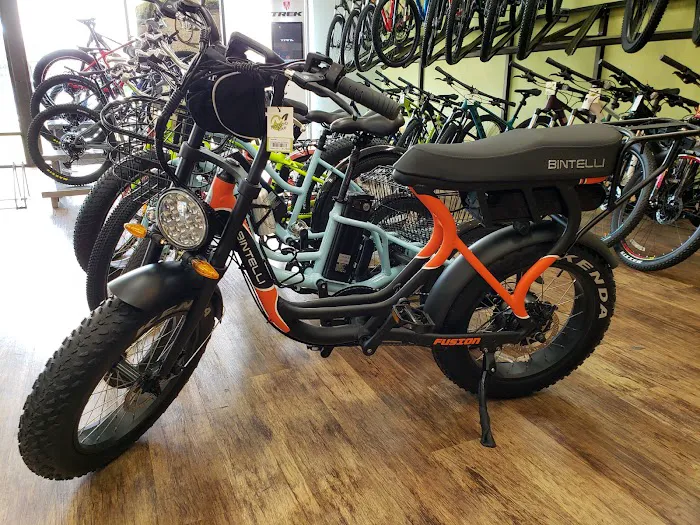 Macomb Bike Picture 6