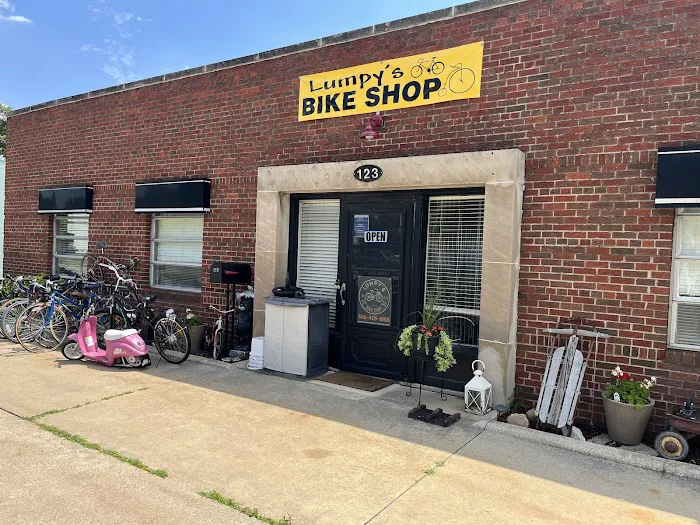 Lumpy's Bike Shop Picture 3