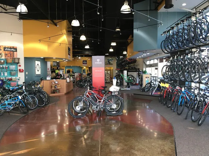 Trek Bicycle Macomb Township Picture 3