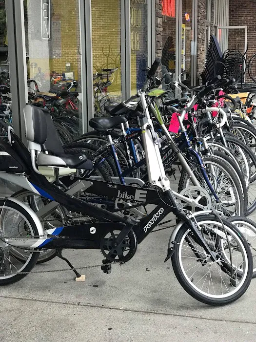 Campus Student Bike Shop Picture 8