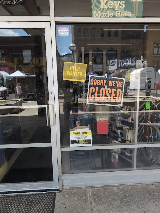 Campus Student Bike Shop Picture 10