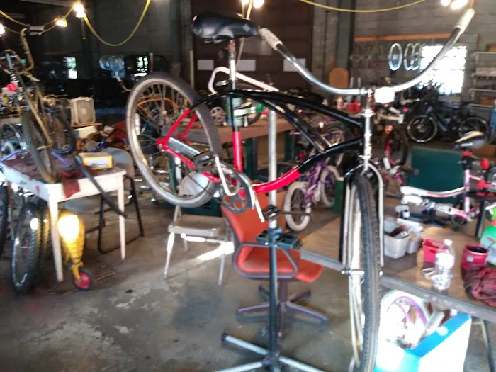 Armory Bike Union II Picture 8