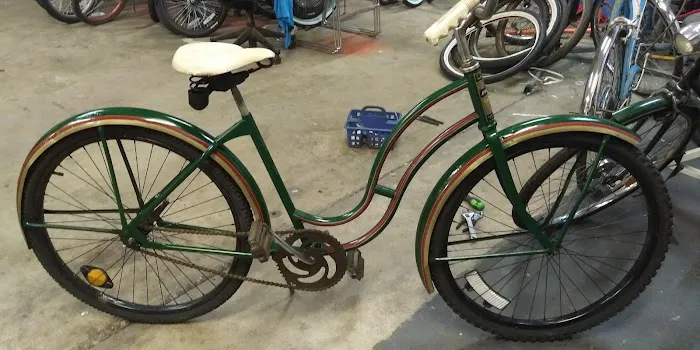 Armory Bike Union II Picture 10