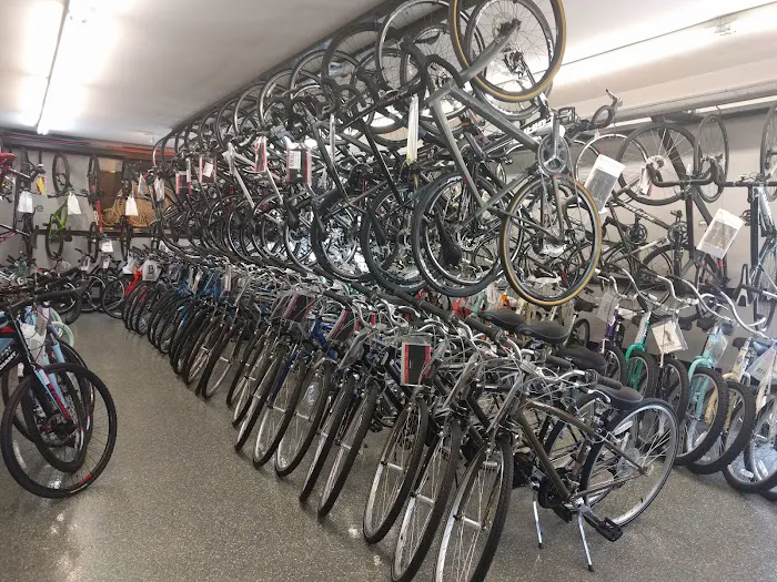 Wersell’s Bike and Ski Shop Picture 1