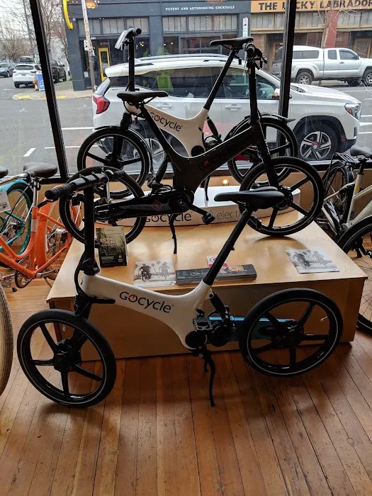 Clever Cycles Bicycle & Ebike Store Picture 4