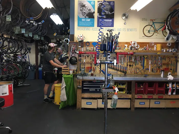 Community Cycling Center Picture 8
