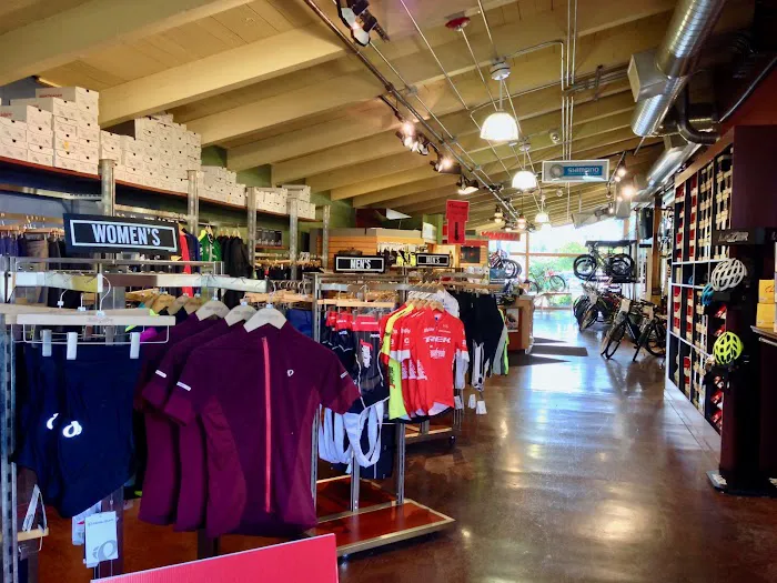 Trek Bicycle Beaverton Picture 1