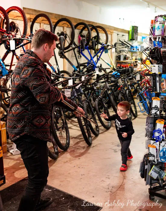 The Outer Rim Bicycle Shop Picture 9