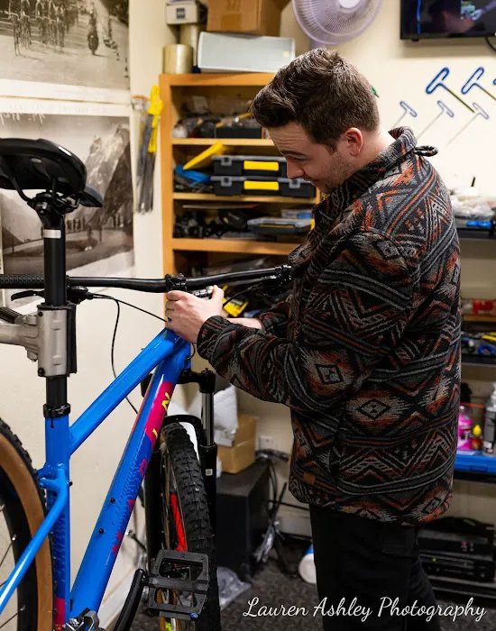 The Outer Rim Bicycle Shop Picture 8