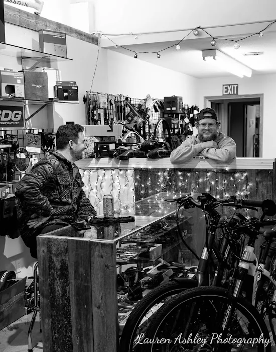The Outer Rim Bicycle Shop Picture 7