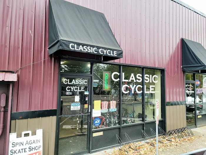 Classic cycle Inc Picture 2