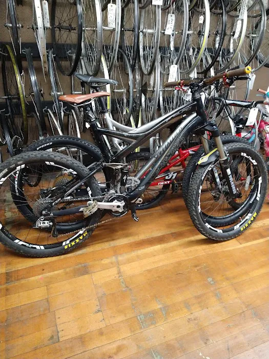 Wheel House Bicycle Shop Picture 9