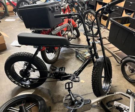 Johnnynerdout Custom E-bikes