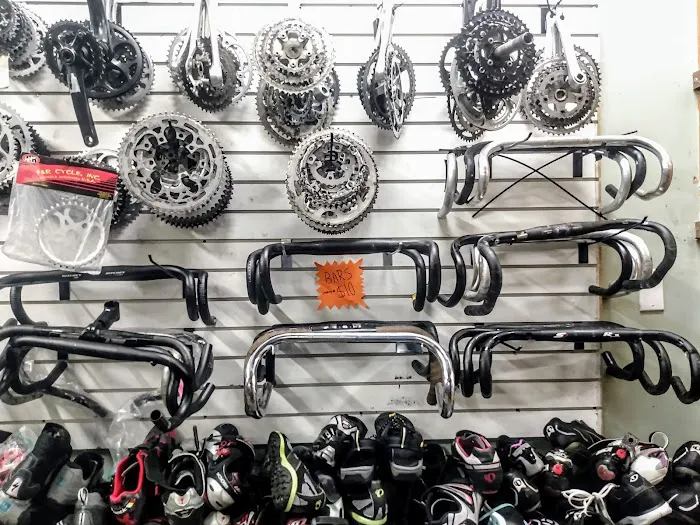 WashCo Bikes Community Bike Shop Picture 8
