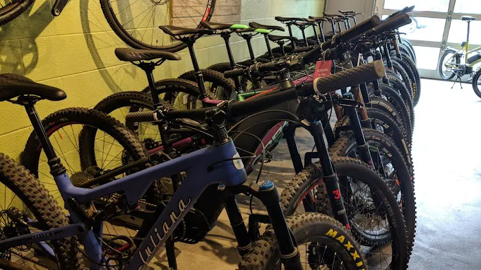 Base Camp Cyclery Picture 10