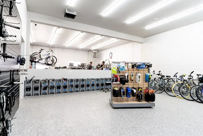 Lucky Bikes Re-Cyclery Picture 7