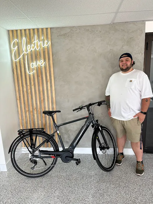 Elevated E-Bikes Picture 3