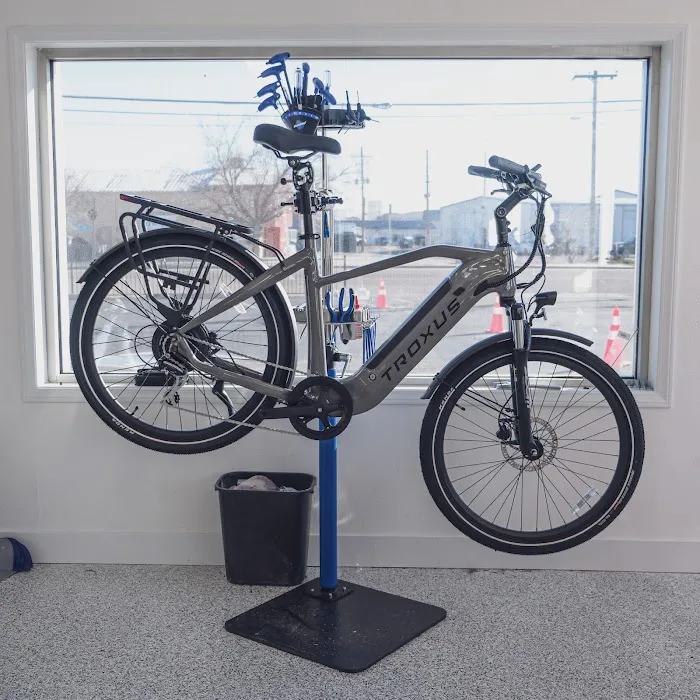 Elevated E-Bikes Picture 6