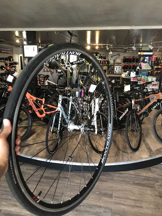 Adventure Cycling Picture 5