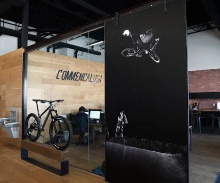COMMENCAL USA - Golden, CO