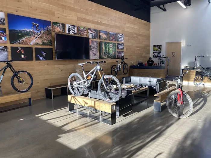 COMMENCAL USA - Golden, CO Picture 6