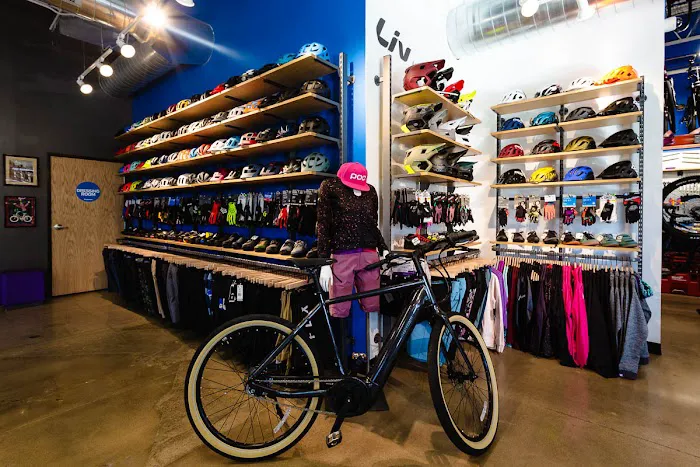 Blue Spruce Cyclery of Centennial (formerly Giant of Centennial) Picture 7