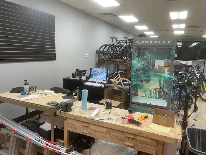 Base Camp Cyclery Picture 10