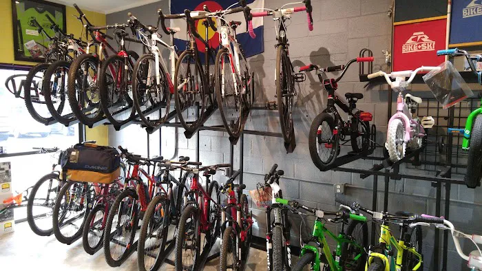 Castle Rock Bike & Ski Picture 2