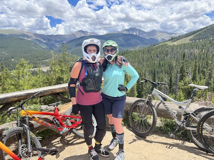 Evergreen Bike Shop Picture 4