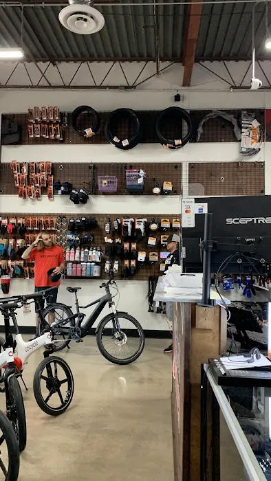 Global Bikes & E-Bikes Picture 2