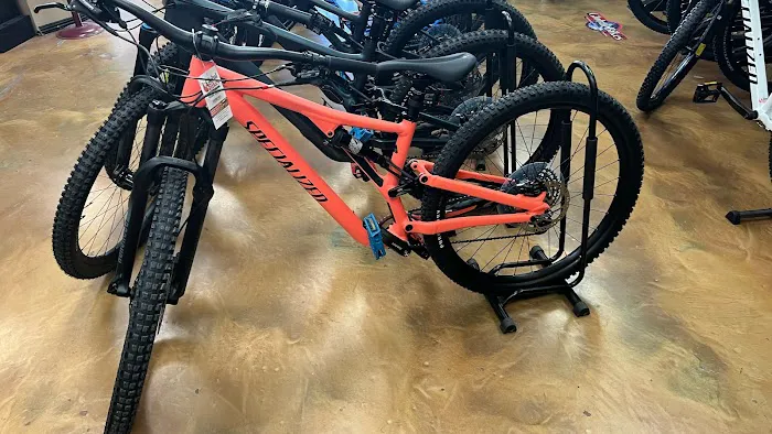 Global Bikes & E-Bikes Picture 2