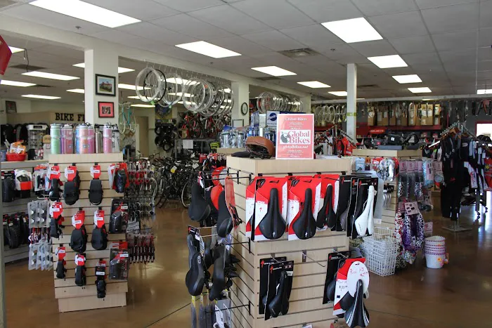 Global Bikes & E-Bikes Picture 10