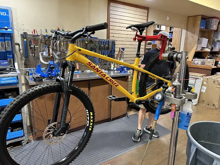 Landis Cyclery Picture 3