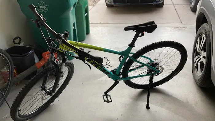Landis Cyclery Picture 7