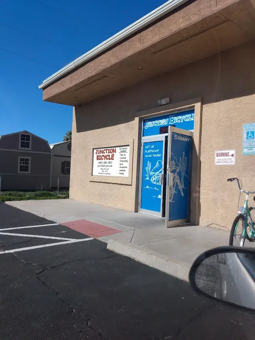 Junction Bike Company and Rentals Picture 9