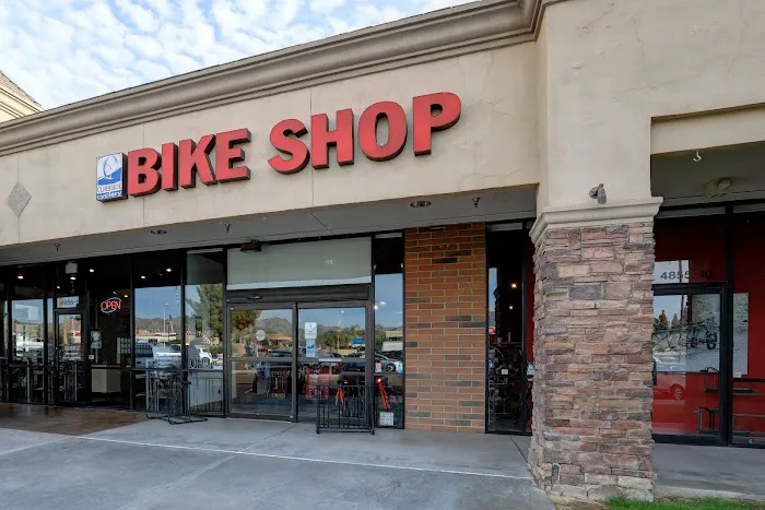 Curbside Cyclery Picture 2
