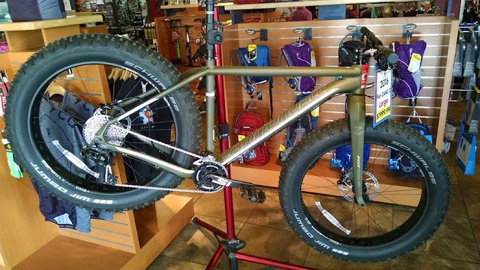 Curbside Cyclery Picture 7