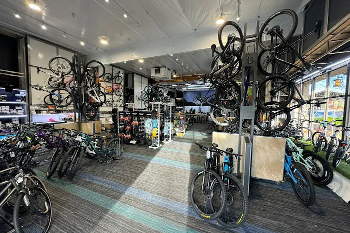 Airpark Bike Co Picture 3