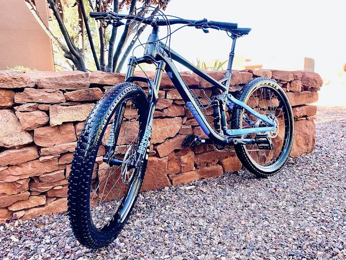 GMF Bicycle Shop Picture 9