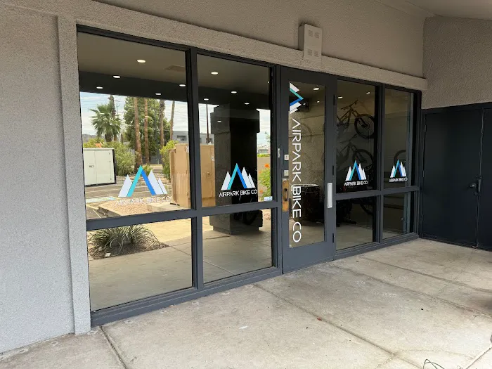 Airpark Bike Co Picture 3