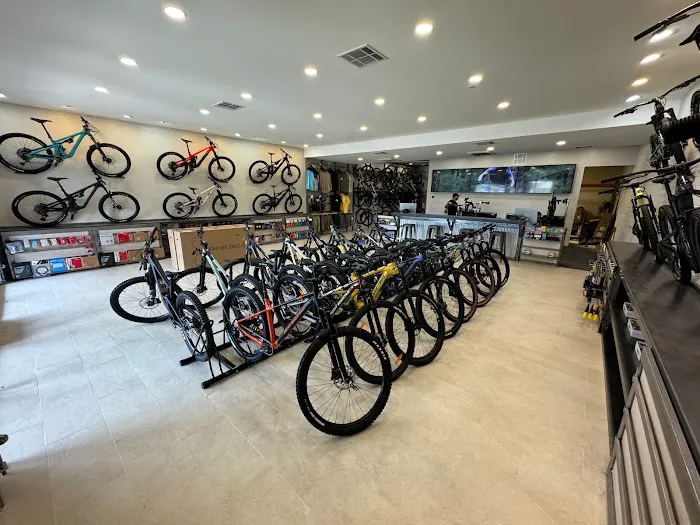 Airpark Bike Co Picture 9
