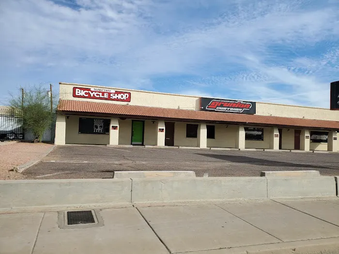 Shadetree Bikes - Bicycles, Parts and Service Picture 1