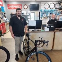 Roadrunner Bike Center ico