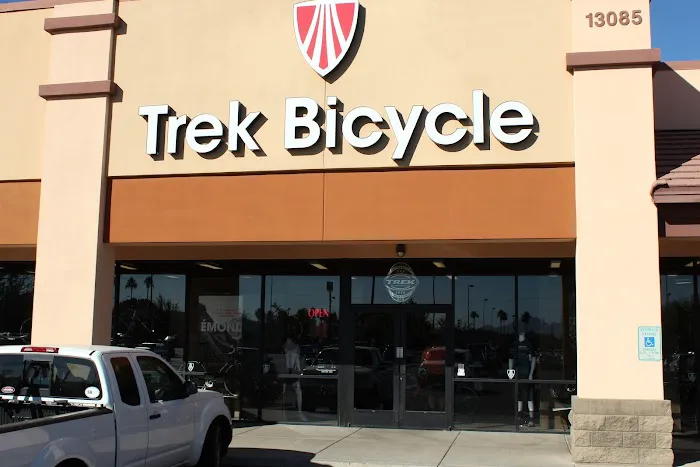 Trek Bicycle Store West Phoenix Picture 4