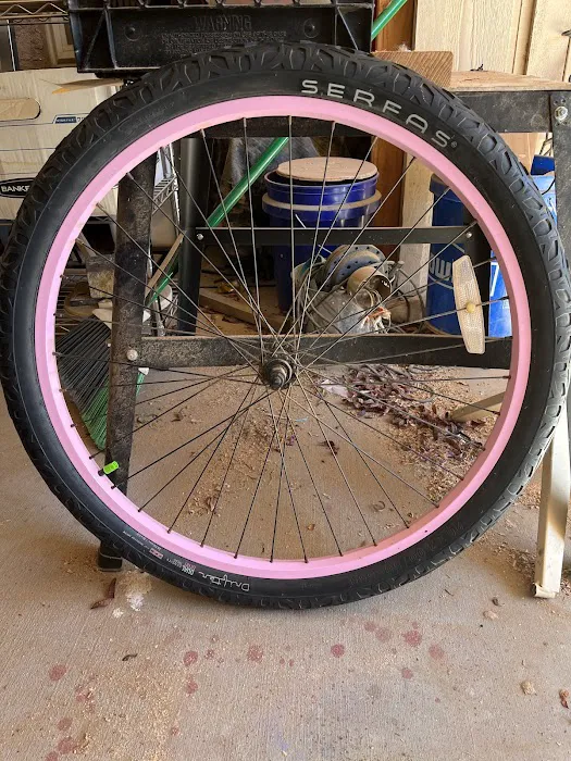 Average Joes Bike Shop Picture 9