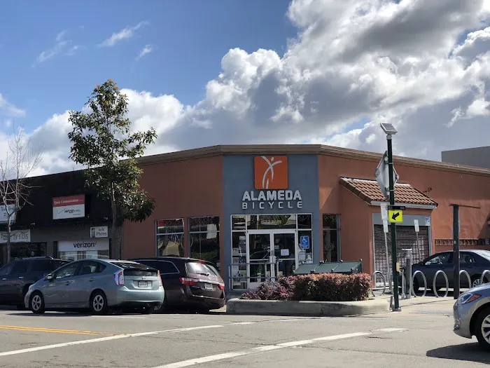 Alameda Bicycle Picture 1