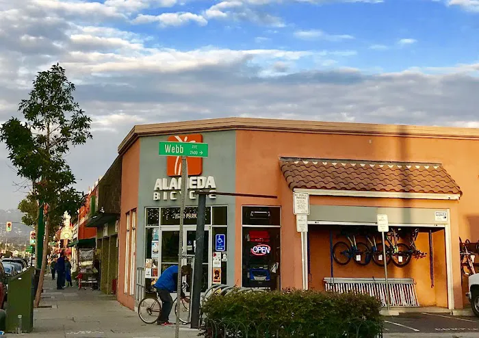 Alameda Bicycle Picture 9